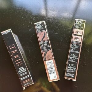 Lash Idôle Lifting Volumizing Mascara - Glossy Black